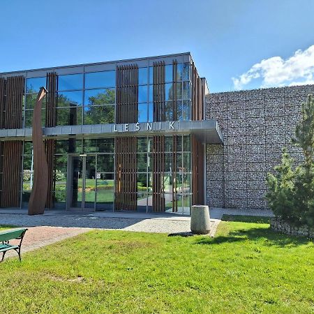 Osrodek Szkoleniowo-Wypoczynkowy "Lesnik" Ustka Exterior foto